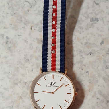 Daniel WELLINGTON watch NEW