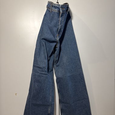 Wide jeans