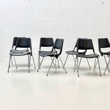 6 Stapelstühle von Albert Stoll Giroflex AG