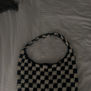 Cute Crochet bag black and white