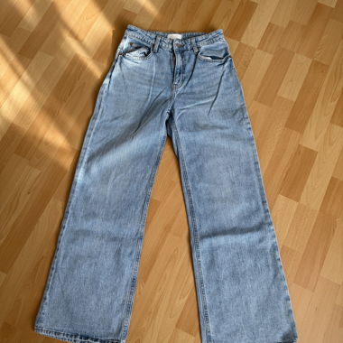 Jeans azzurro chiaro, taglia 38 H&M