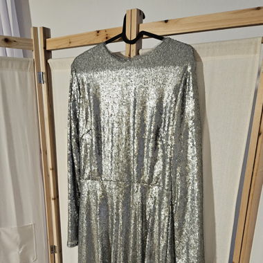 Rückenfreies Silber Glitzerkleid