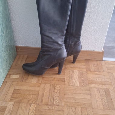 Bottes en cuir noires