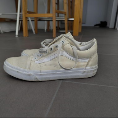 White Vans shoes 