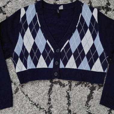 H&M kurze Strickjacke