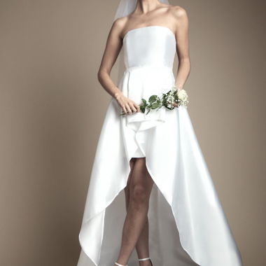 Abito da sposa senza spalline