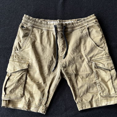 Pantaloncini cargo Alpha Industries
