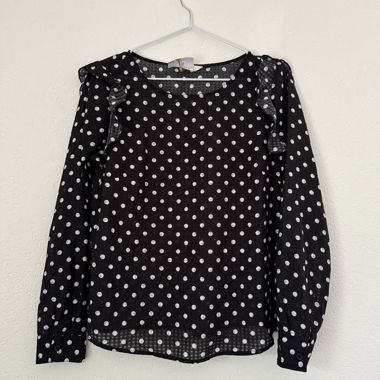 Blouse noire à pois blancs manches longues