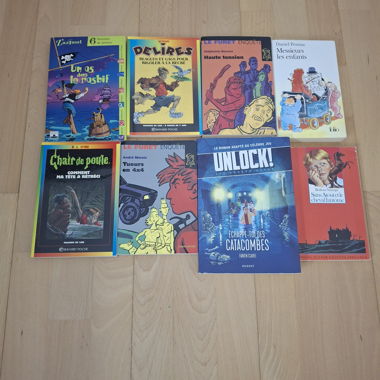 Lotto di 8 libri per adolescenti