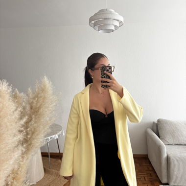 Manteau long jaune Zara
