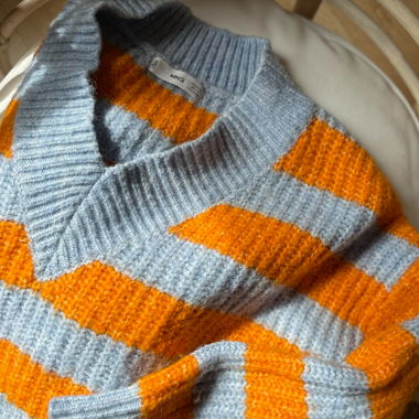 Mango vibrant pullover