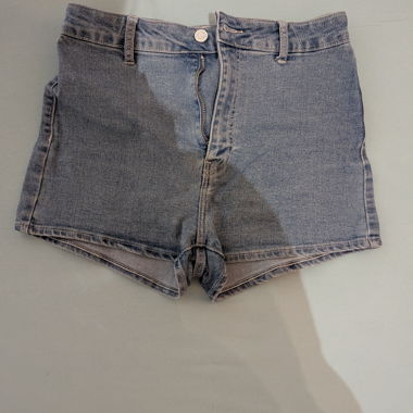Kurze Hosen