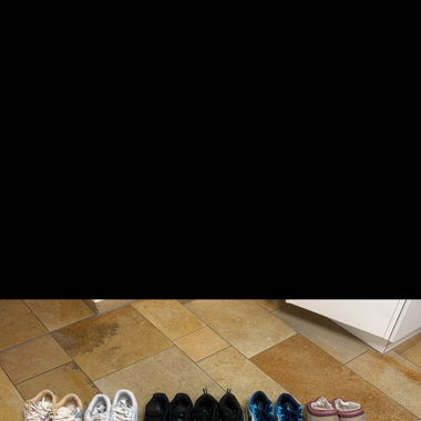 Schuhe zu verkaufen
