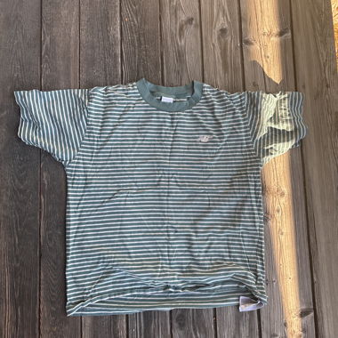 T-shirt New Balance rayé
