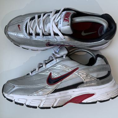 Nike Initiator
