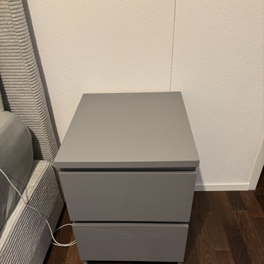Nachttischmöbel IKEA 
