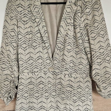Ecru-schwarz gemusterter Vero Moda Blazer