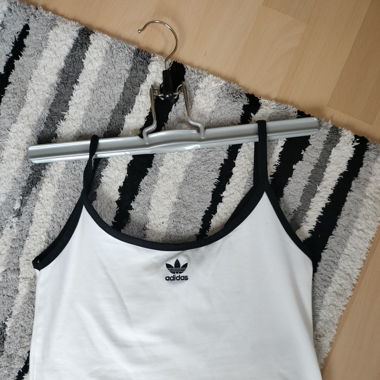 Top adidas 