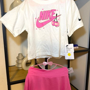 Nike 2-piece girls set 6-7 ans 