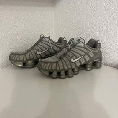 Nike Shox Sneakers