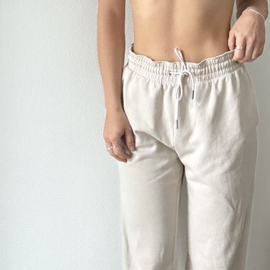 Cream H&M Sweatpants 