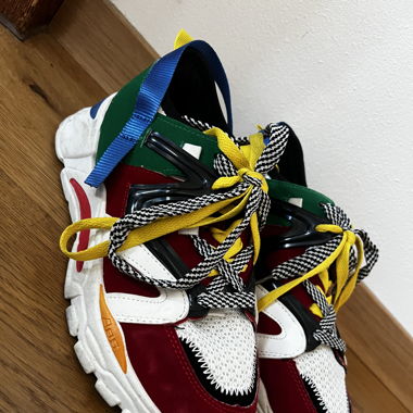 Basket Primark taille 39