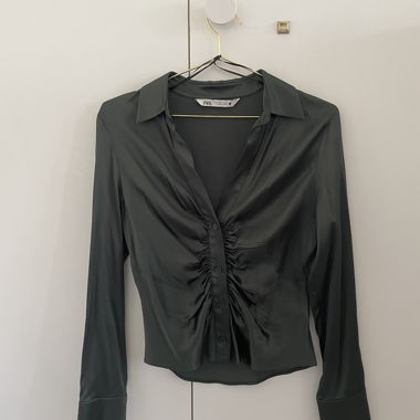 Chemise satinée ZARA vert foncé