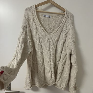 Pull en maille Zara à torsades crème