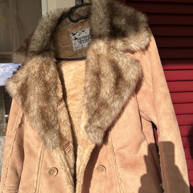 Clockhouse Kurzmantel / Jacke mit Kunstfell 