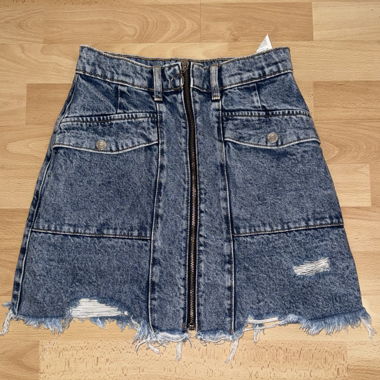 Minigonna in denim blu con cerniera