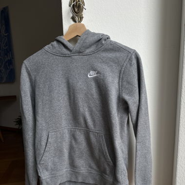 Nike pullover