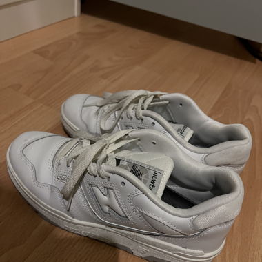 New Balance 550
