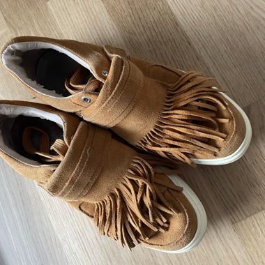 Zara scarpe in pelle scamosciata