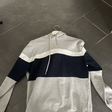 Pull Zara gris 