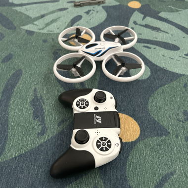 Drone et télécommande 