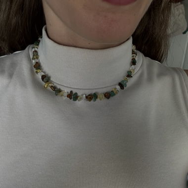 Collier de perles multicolore