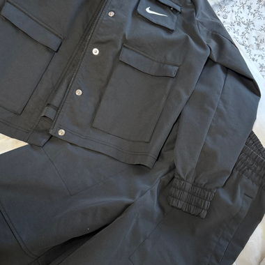 Black Nike set
