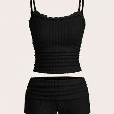 Ensemble Y2K noir