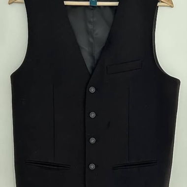 Perry Ellis black vest