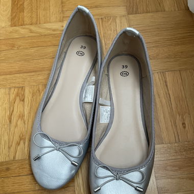 ballerinas