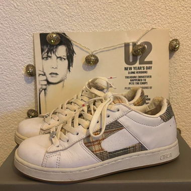 circa sneaker