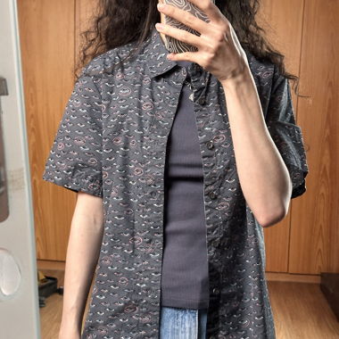 Eye print shirt 