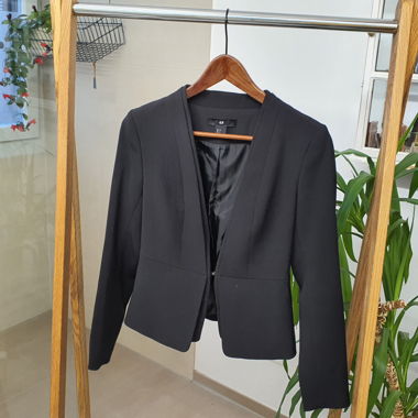 Neuer schwarzer Blazer - Grösse 36 🐈‍⬛