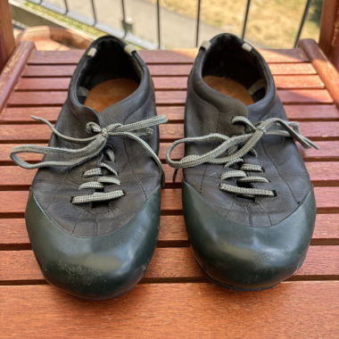Scarpe in pelle nere con lacci