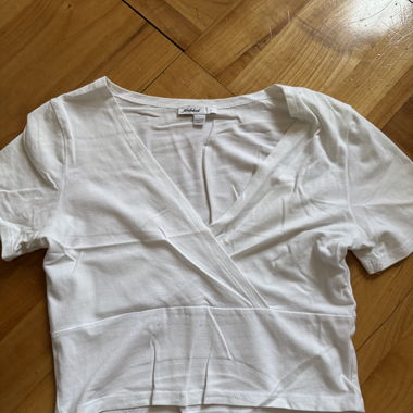 crop top bianco di Subdued con scollo a V