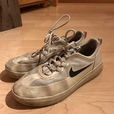 Nijah skate shohes 