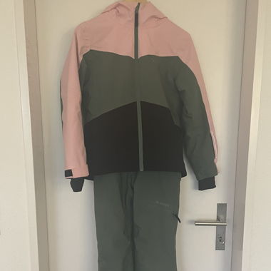 Skihose und Skijacke Gr. 152
