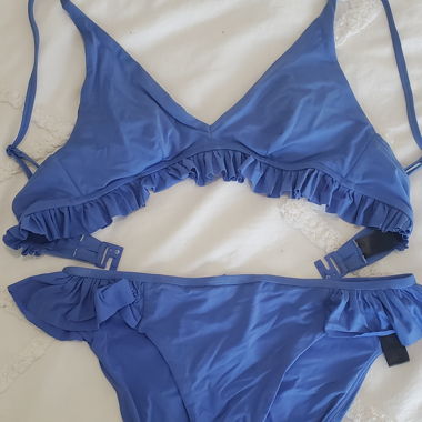 Bikini bleu volanté 36 B/C