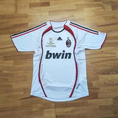 Maglia da trasferta retro dell'AC Milan 2006/07