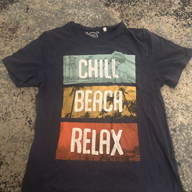 Black T-shirt CHILL BEACH RELAX